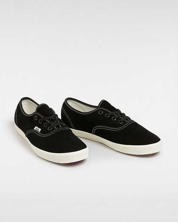 Tenis Vans Authentic Lowpro Suede Masculino Pretas | VN4390871