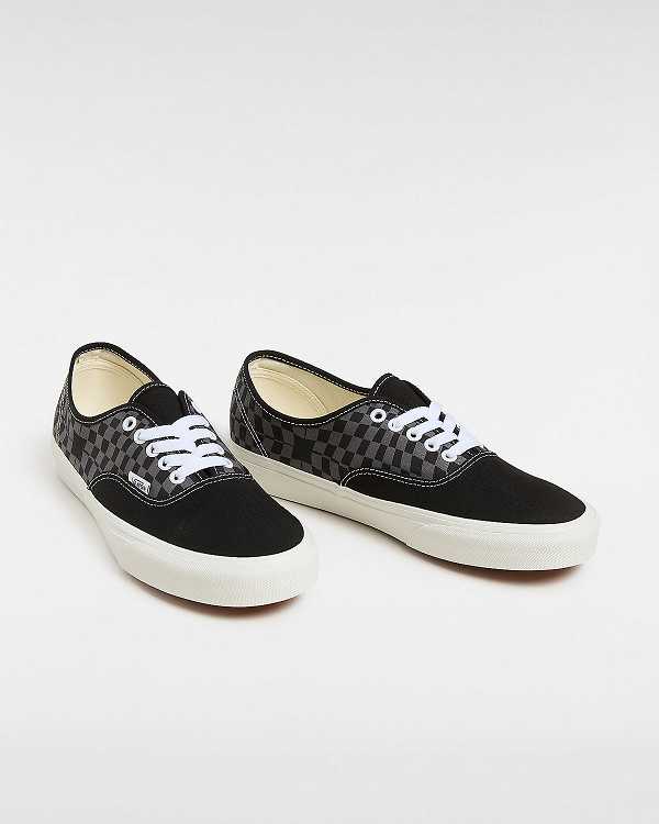 Tenis Vans Authentic Masculino Pretas | VN2403957